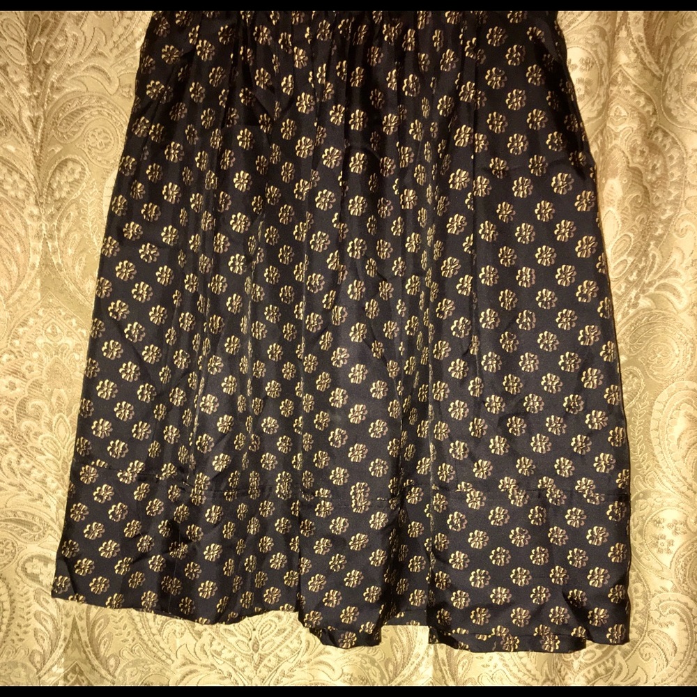 DKNY Skirt Black Silk Skirt Perfect Condition 12